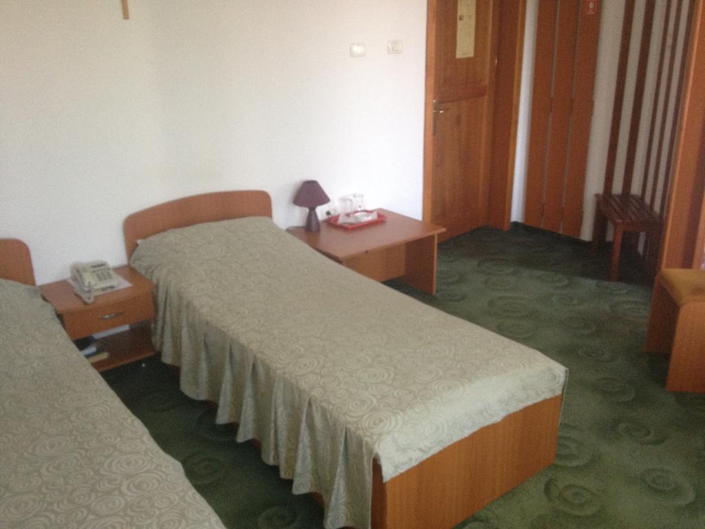 Hotel Lotus Arad Szoba fotó